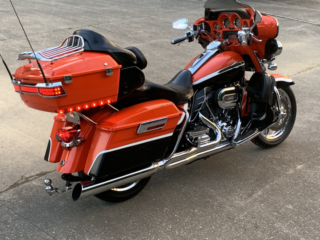 2012 Harley-Davidson CVO ELECTRA GLIDE ULTRA CLASSIC
